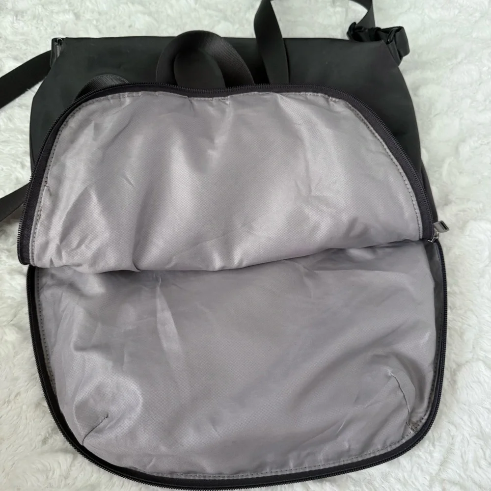 TUMI Voyager JUST IN CASE Package Nylon Travel Backpack